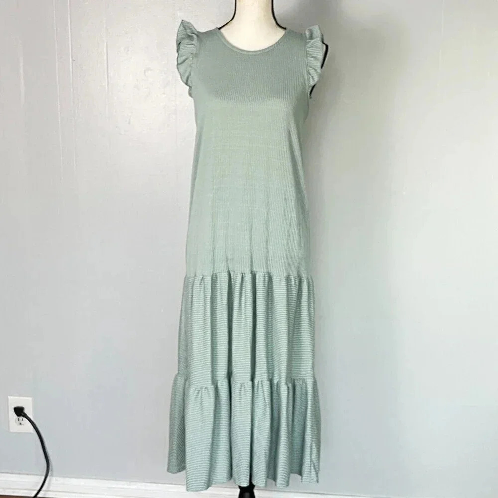 Caution To The Wind Dress Womens M Mint Green Ruffle Sleeves Ribbed Tiered Maxi